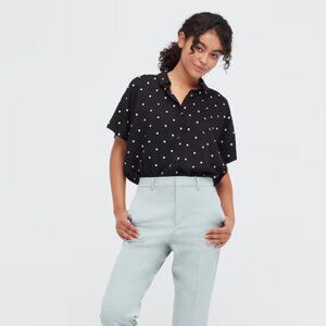 Uniqlo - rayon button down - short sleeve - black & white polka dot - size S